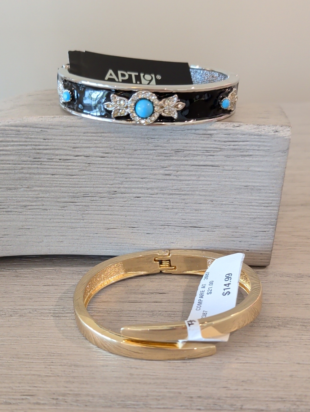 Apt.9 NWT Bracelet 2 Pc Silver & Gold